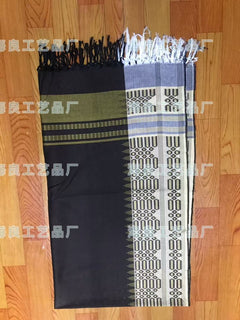 Islamic Prayer Scarf – Black & White Diamond Woven Shawl