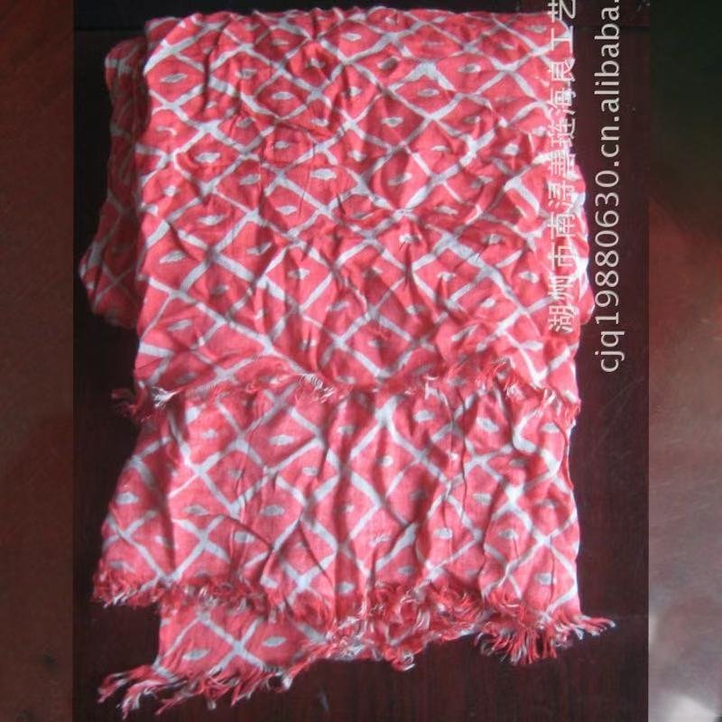 Islamic Prayer Scarf – Pink Diamond Lattice Prayer Shawl